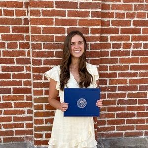 Meet your Posher, Hannah